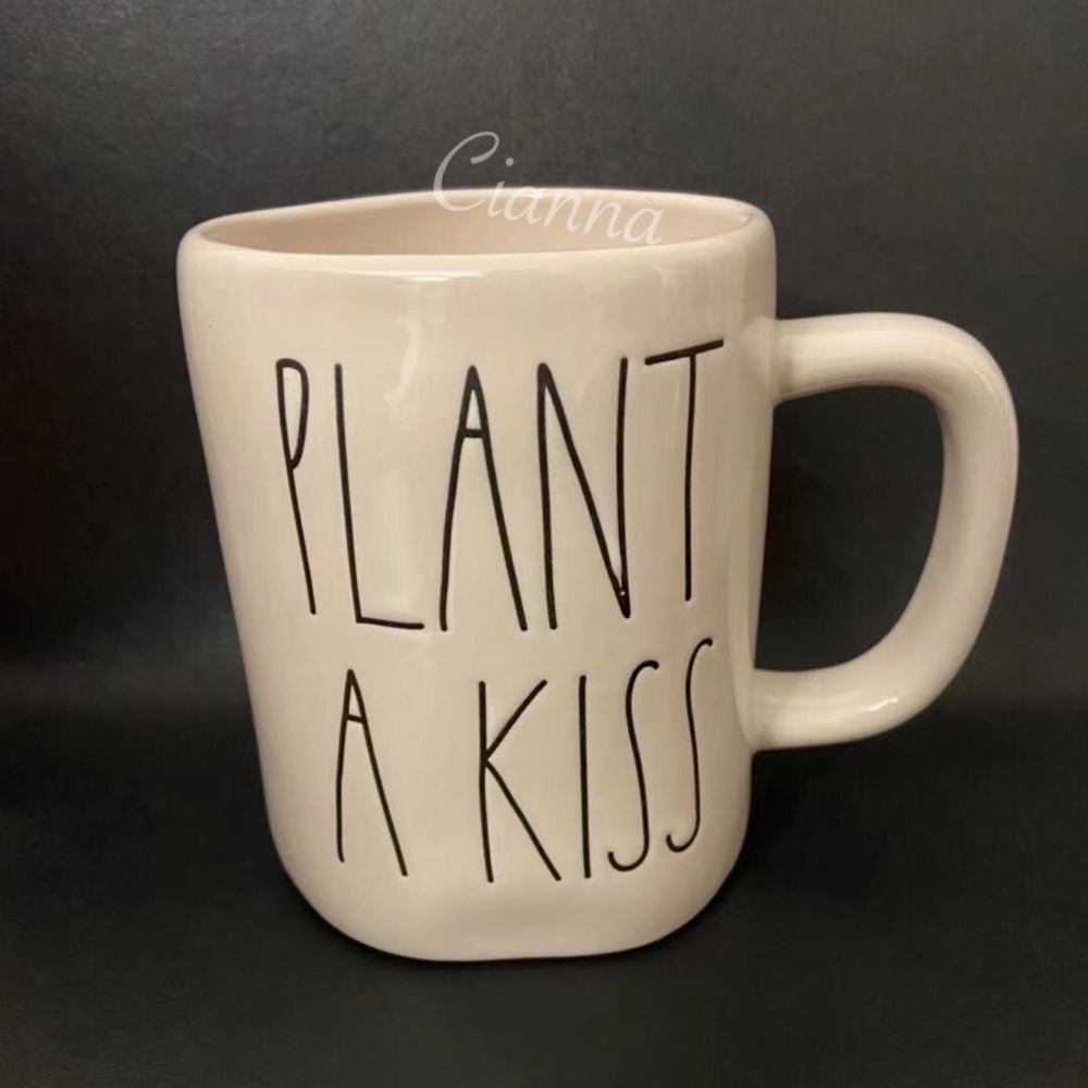 Rae Dunn Plant A Kiss Mug